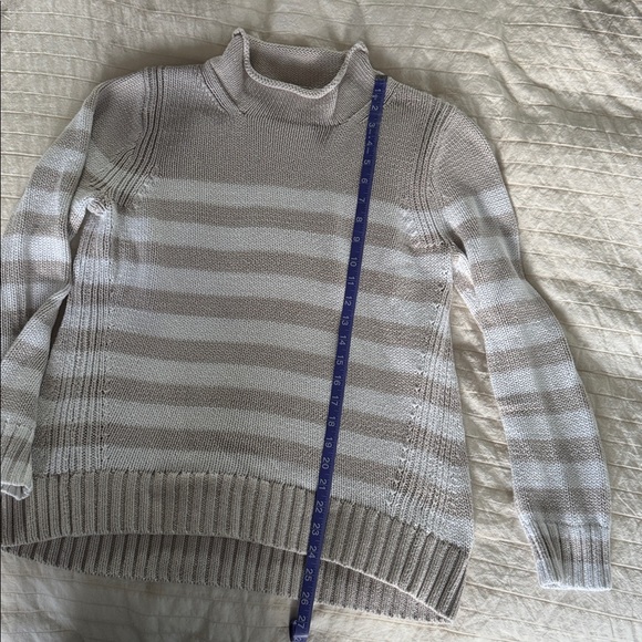 J Crew cotton large sweater - Picture 5 of 5